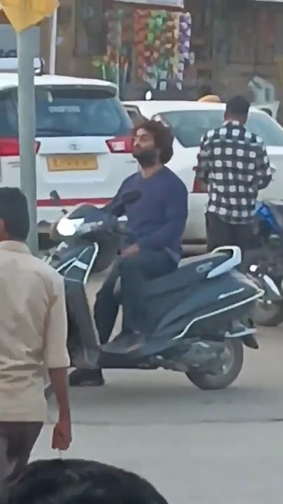 Arijit Singh's Recent Video 🛵😍📍Jaisalmer Rajasthan