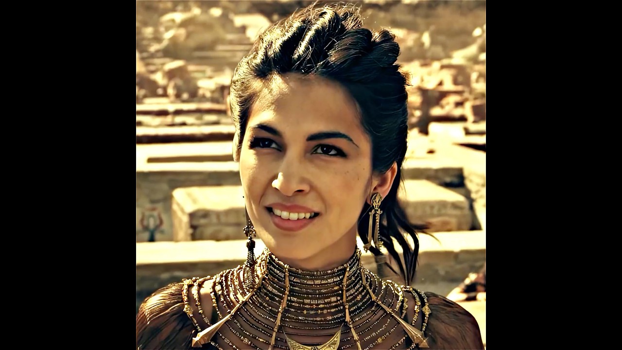 The love goddess Hathara appears to rescue the fallen god Horus.