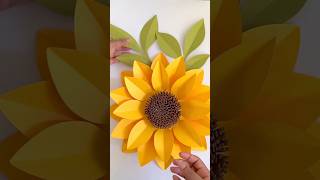 Sun flower 🌻🌻🌻 !! Craft ideas with paper #handmade #shorts #satisfying #sunflower #papercraft
