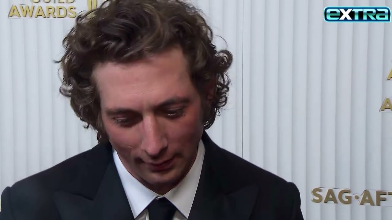 SAG Awards: Jeremy Allen White on Speech About Feeling Less LONELY (Exclusive)