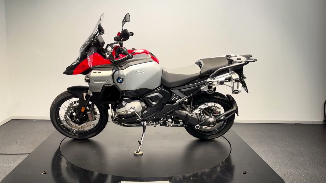 BMW R 1300 GS Adventure Racing red