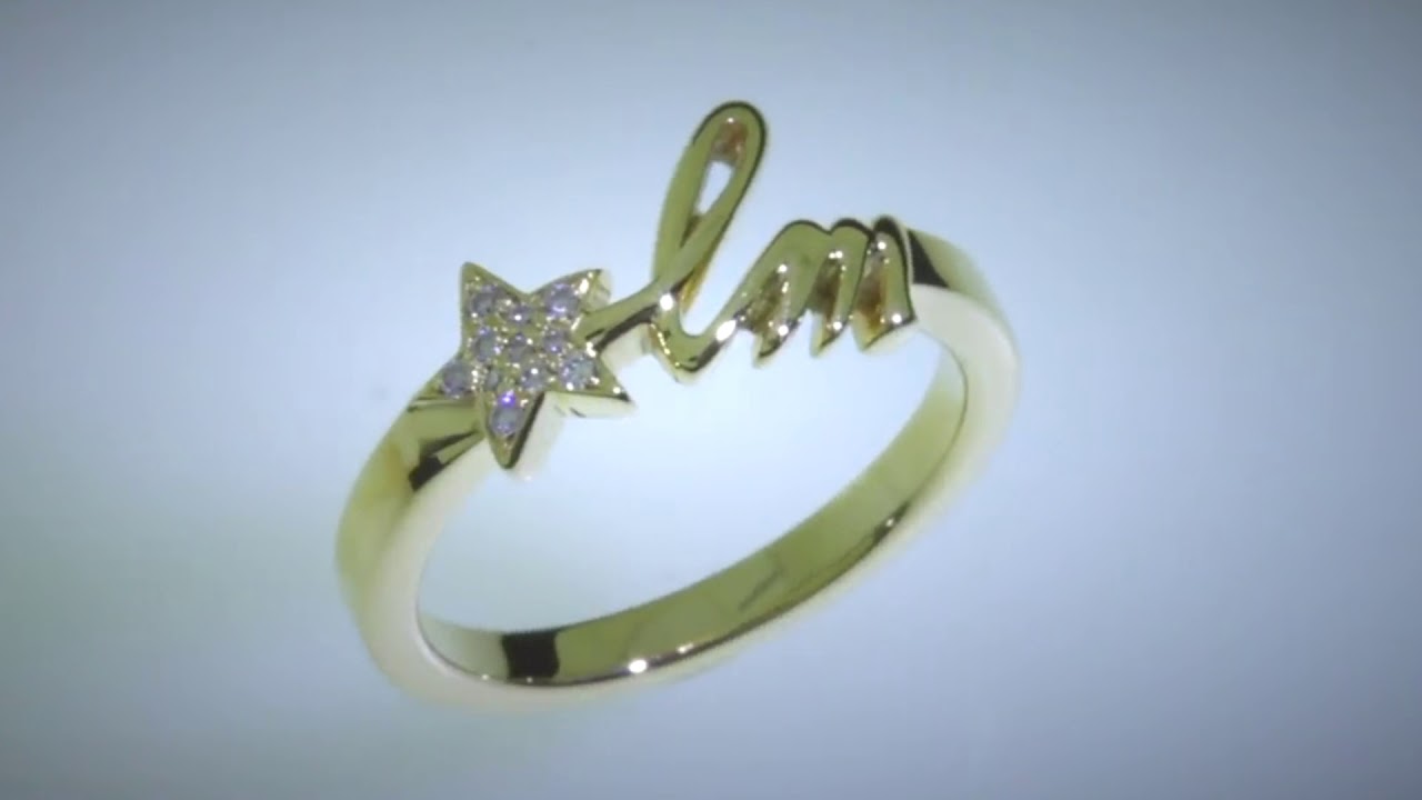 Кольцо звезда с бриллиантами. Золотое кольцо со звездой. Ретушь ювелирных изделий. Золотое кольцо 750 пробы.