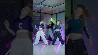 Side To Side Challenge [Girls Ver.] Resimi