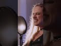 Effortless switch of singing styles - Noa Gruman sings Tantibus II in one take