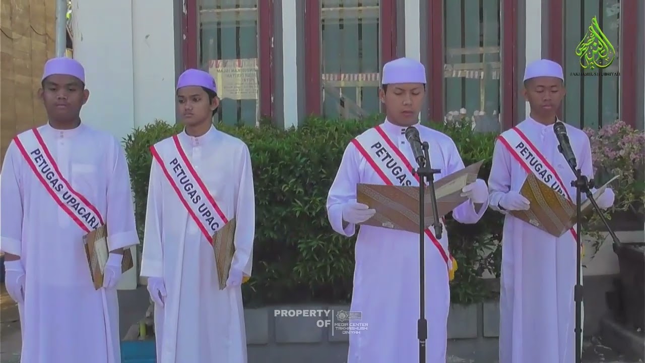 UPACARA HUT RI KE 78 DI PONDOK PESANTREN TAKHASHUSH DINIYAH BERSAMA DEWAN GURU DAN SANTRI/SANTRIWATI