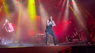 Jason Derulo Performs “Ridin’ Solo” LIVE at Universal Studios Orlando Mardi Gras 3.27.22 BARRICADE