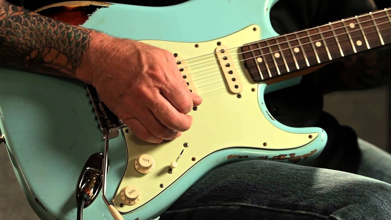 Fender Custom Shop Imperial Arc 1960 Stratocaster - YouTube