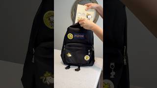 Personalizing my daughters bag #backpack #backtoschool #schoollife #diy #crafts #jansport #snoopy