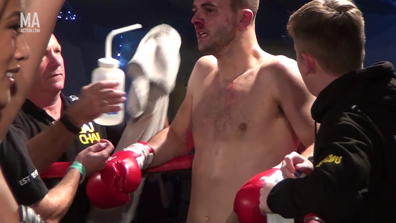 Dean Hawkins vs Will Dillard