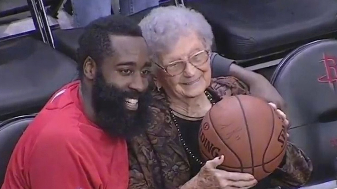Today Sports - 100-Year-Old Gets Game Ball | Rockets G James Harden gave a very special gi