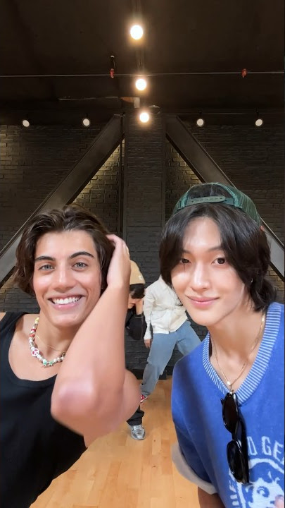 Get @NicKaufmann  A Guitar #RIIZE #라이즈 #SEUNGHAN #승한#ANTON #앤톤 #WONBIN #원빈 #GetAGuitar #shorts