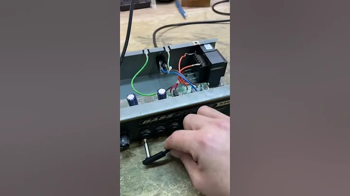 Is your amp not working? Do this test first if it has an effects loop!