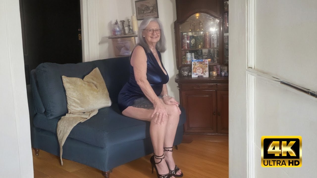 Refined Perspective · Elegant Style Architecture 60+ · Fashion Tips