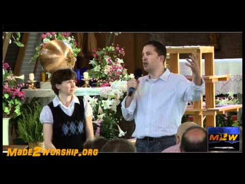 Made2Worship.org - What IT's All About / Greg and Stephanie Schlueter