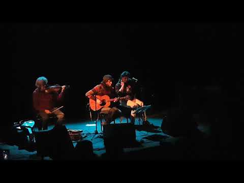 Gnut & Alessio Sollo - Tutta 'A Vita Annanz' (live @Nuovo Cinema Palazzo Roma)