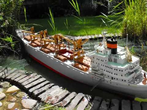 NEDLLOYD SANTOS CARGO VESSEL RC SHIP BOAT - YouTube