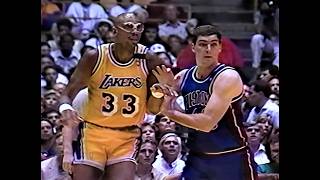 Kareem Abdul-Jabbar's Final Double Double (24p & 13r) Game Of His Career