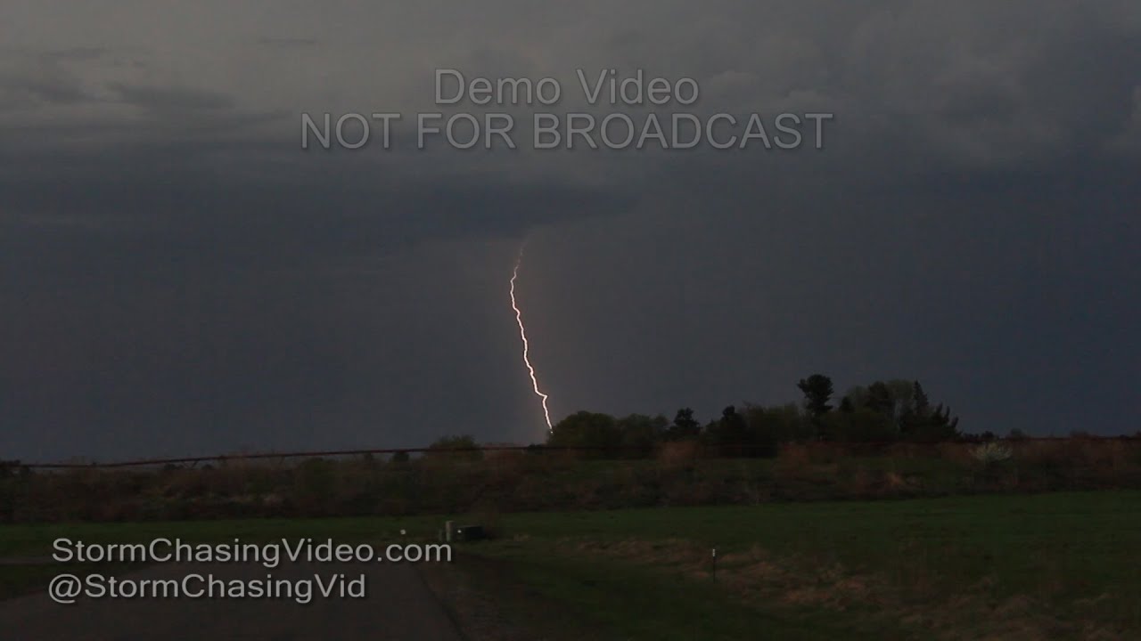 Rice Lake, WI Lightning & Thunderstorm - 5/6/2016