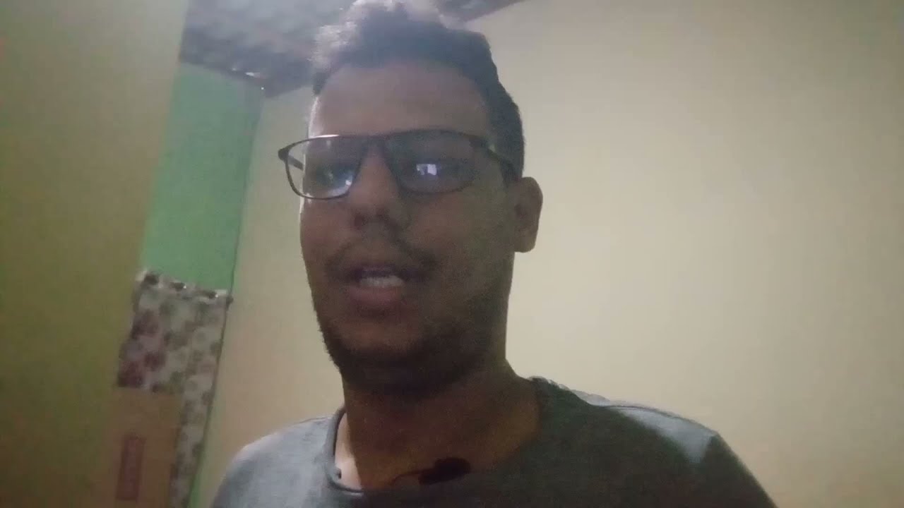 Python como pular linha com \n? - YouTube