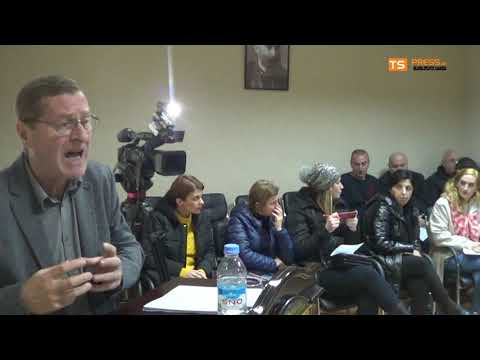 სანიაღვრე არხებით \"განათებული“ ფოთი