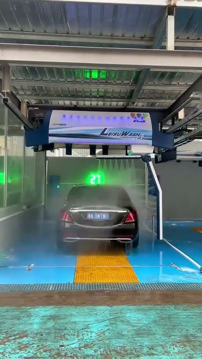 China high pressure touchless car washing machine magic color car wash  shampoo 
