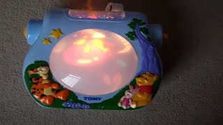 Tomy Winnie The Pooh & Friends Sweet dreams Musical Light Show projector Baby