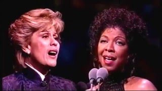 Kiri Te Kanawa & Natalie Cole - Can't Help Lovin' Dat Man