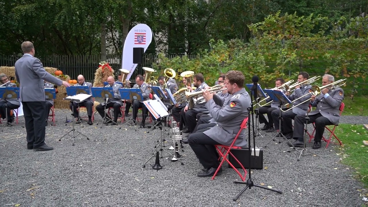 Heeresmusikkorps Kassel 3.10.2022 Auftritt in Berlin Tag der offenen Tür Hessische Landesvertretung