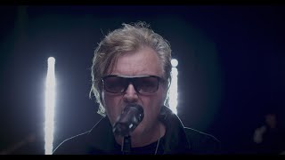 Honeymoon Suite - Tell Me What You Want (ft. Honeymoon Suite) chords