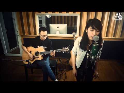 Bóng mây qua thềm - Hòa Minzy, Tùng Acoustic