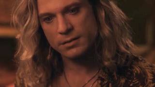 The Vampire Lestat ✮ Lestat and Gabriella talking about Louis ✮ Spoilers!!!