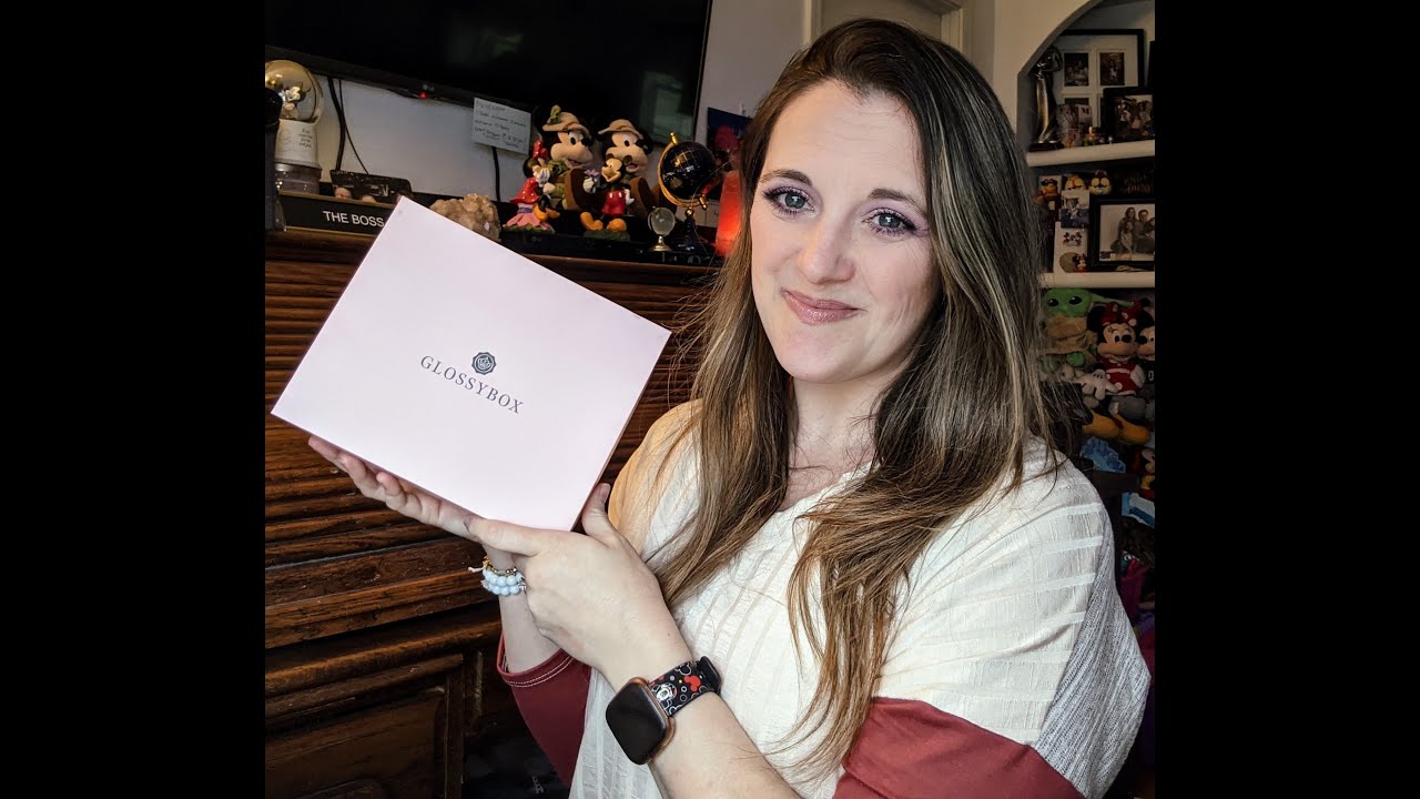 Glossybox - March 2021 Unboxing