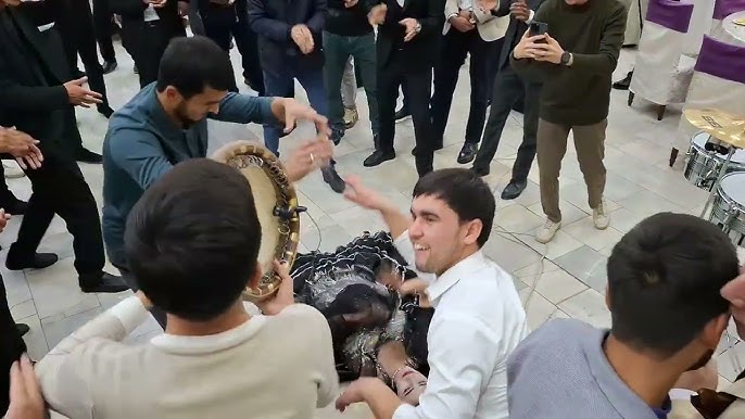 Yoshlar porno gozal jinsiy aloqa