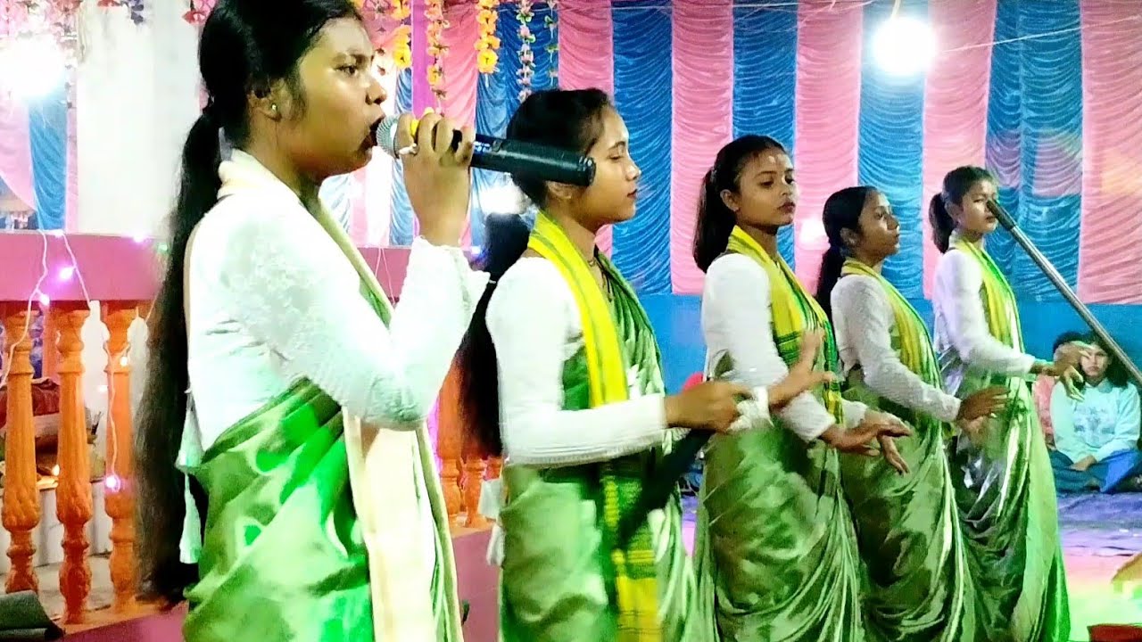 চটকা কীর্তন _আমার আঠারো সাল হইয়া গেল রে // Modhur Sure Hare Krishna Naam Kirtan