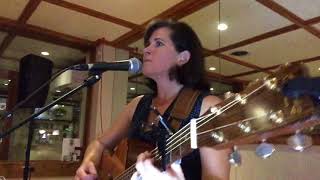 Video thumbnail of "Some lessons (melody Gardot cover)/the Whisky song (original song)"