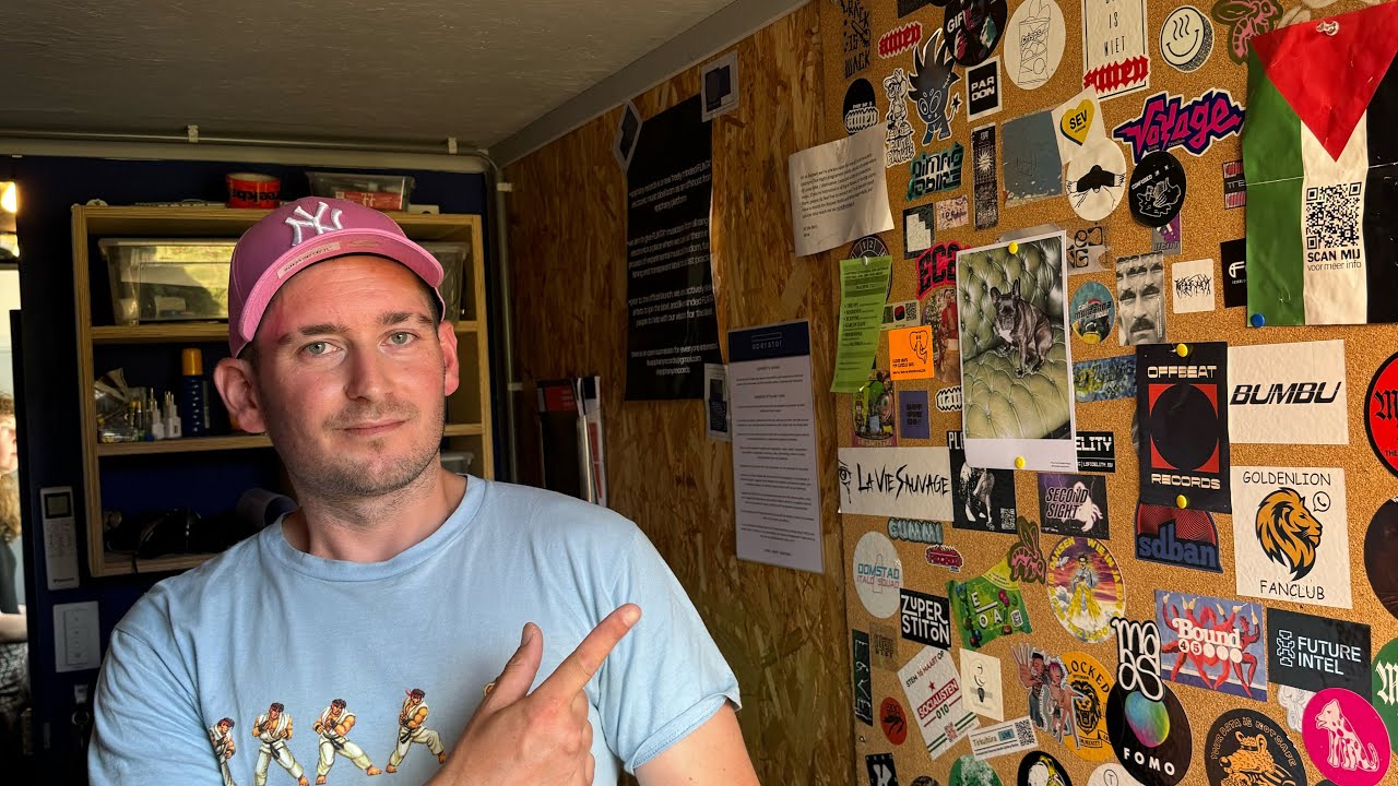 Space Operator party style (what else?) @ Operator Radio Rotterdam Sat 22, 