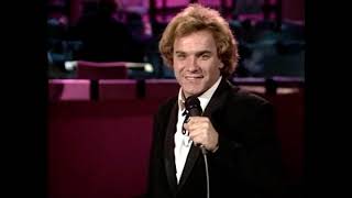 12.Freddie Starr with Des O' Connor - The First Appearance 1982