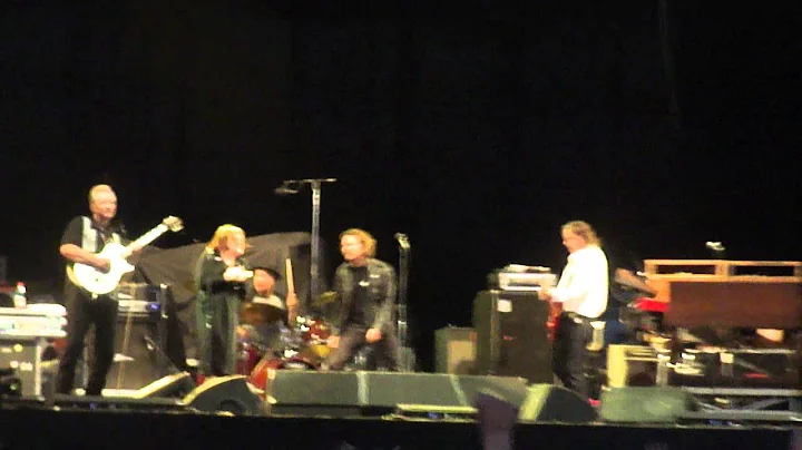 X & EDDIE VEDDER, "DEVIL DOLL"