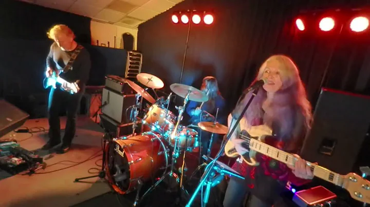 YOU GOT THE LOVE  Rebecca Johnson Band (QSC Touchm...