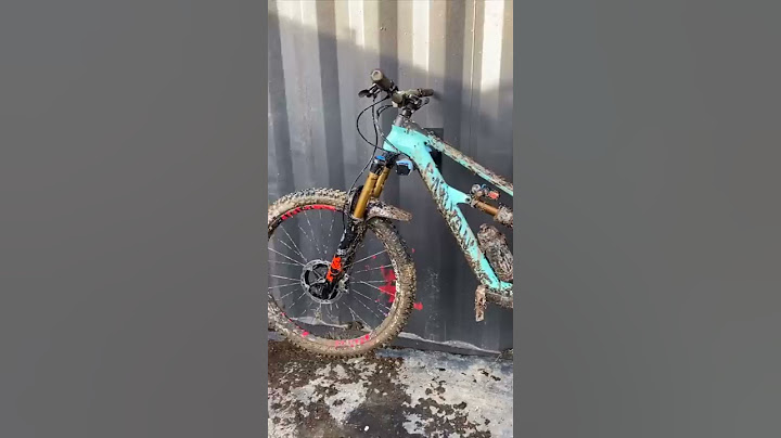 😍 Satisfying Bike Cleaning! 🧼Tahnee Seagrave #Shorts