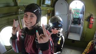 Прыжок с парашютом в тандеме с инструктором в Самаре. Extreme Samara.