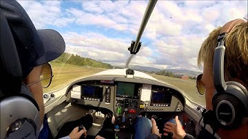 Aerospool - WT9 Dynamic - Takeoff and landing.