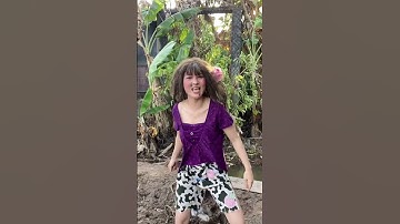 Cô Gái Thất Tình Sơ Hở Là Tiểu Phẩm Và Cái Kết || Cả Nhà Xem Vui follow Đăng Ký Kênh Ủng Hộ Nhé