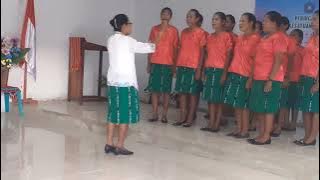 Mars PKK 'paduan suara ibu