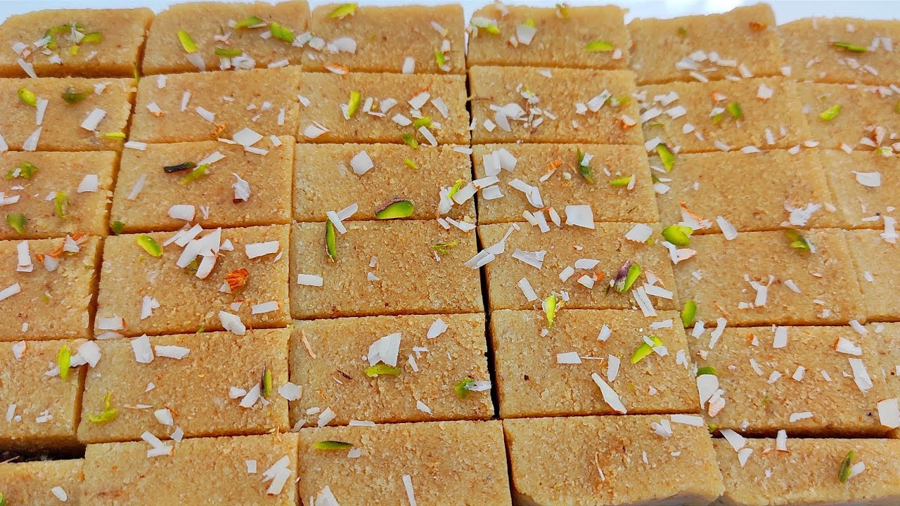 हलवाई जैसी टेस्टी और परफेक्ट मिल्क केक सिर्फ दो चीजों से - Halvai style ...