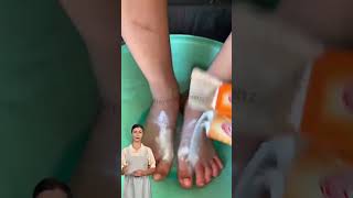 elimina los hongos de los pies con enjuague bucal