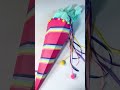 Schnell nachgebastelt: Regenbogen-Schultüte