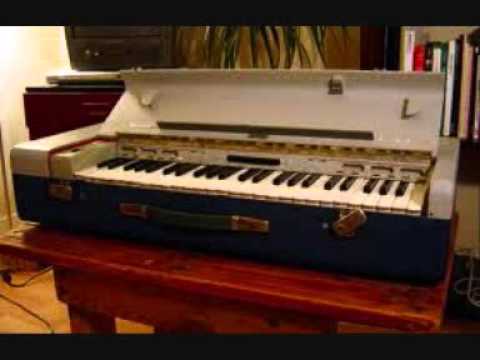 Harmonium Hohner Organa 12 - YouTube