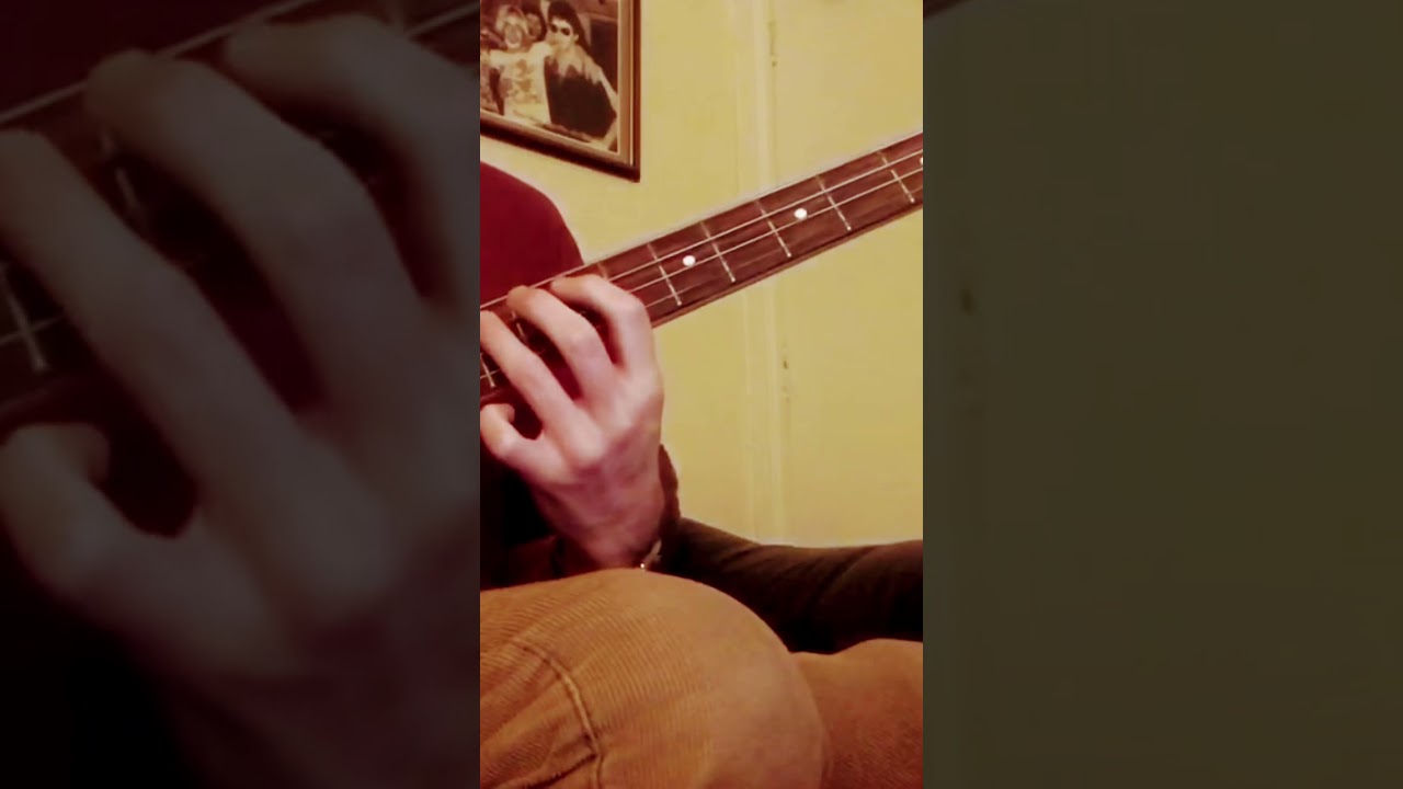 The xx - Islands Bass riff