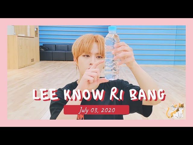 [Lee Know Live] 200703 Lee Know Ri Bang class=